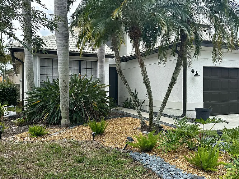 10894 Old Bridgeport Ln — Photo 1