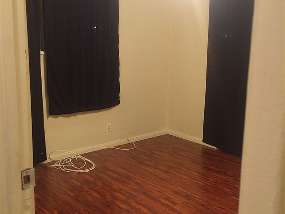 Look at the beautiful floor!