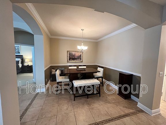 3rd image of 7924 Camden Woods Dr