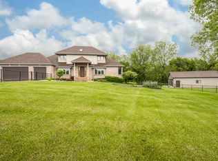 923 McCurry Rd, Caledonia, IL 61011