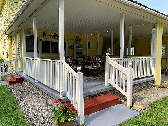 5th image of 88 E Main St