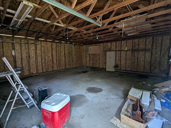 4th image of 1612 7th St