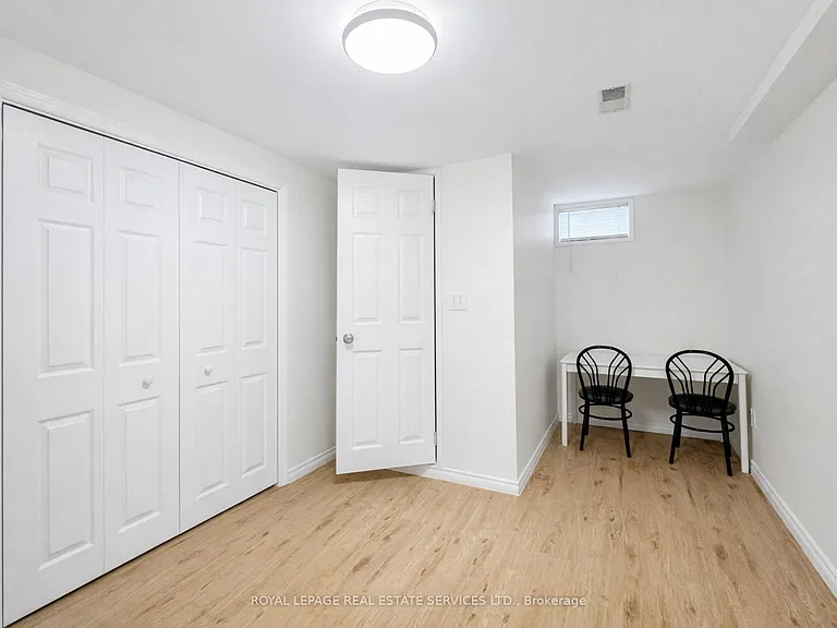1365 Willowvale Gdns #BASEMENT — Photo 12
