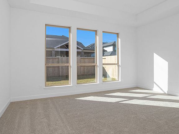 4th image of 4418 Noah Grove Ln