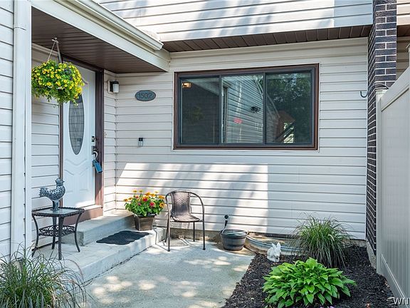 2nd image of 1502 Forest Edge Dr