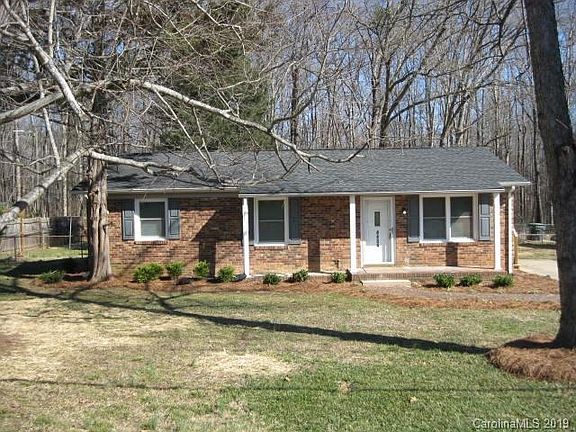 2nd image of 4434 Ginger Dr