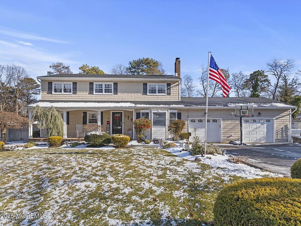 1st image of 36 Winchester Dr