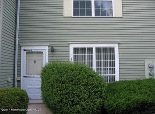 1358 Paris Ct, Lakewood, NJ 08701