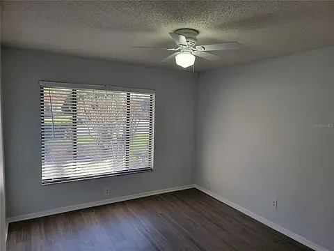 18318 Aintree Ct — Photo 9