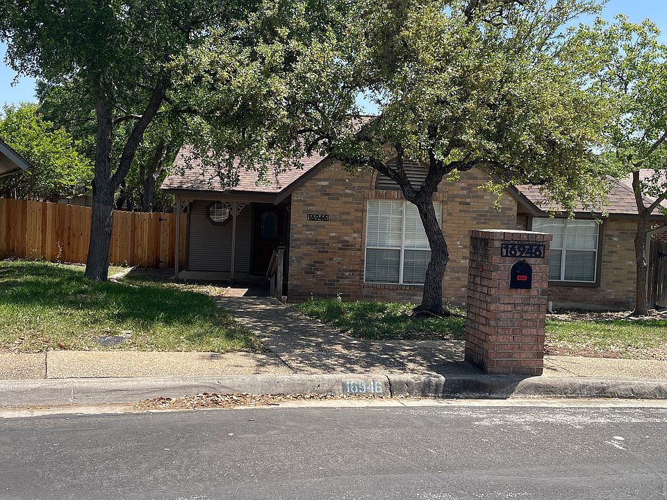 16946 Summer Creek Dr