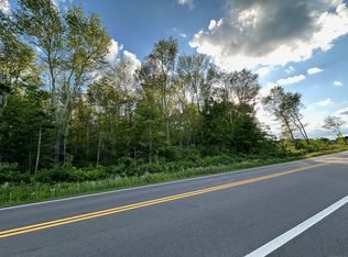 419 Preston Rd #B, Jewett City, CT 06351