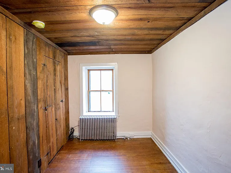 120 Tabor Rd — Photo 17