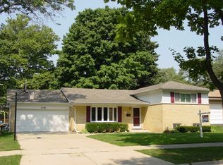 108 S Dwyer Ave, Arlington Heights, IL