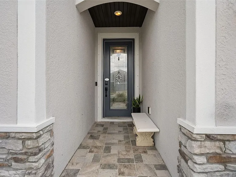 12409 Brick Cobblestone Dr — Photo 3