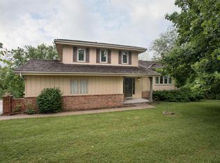 19646 Grand Ave, Council Bluffs, IA 51503