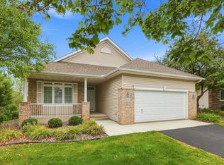 3721 Crossridge Way, Rosemount, MN 55068