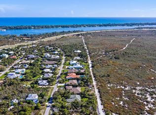 9588 SE Sharon St, Hobe Sound, FL 33455