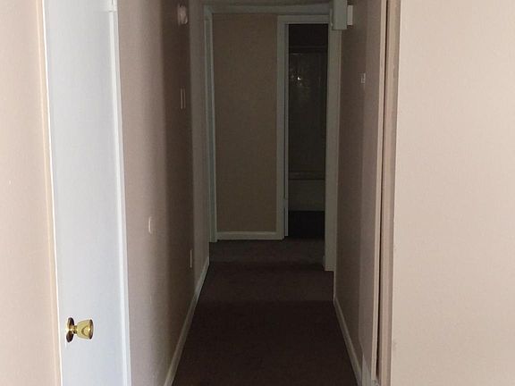 3rd image of 2142 W Brooks St APT C