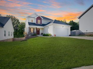 1154 Old Charlotte Trce, Clarksville, TN