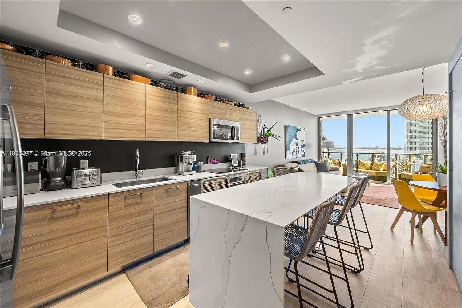 3401 Midtown Condo — Photo 4