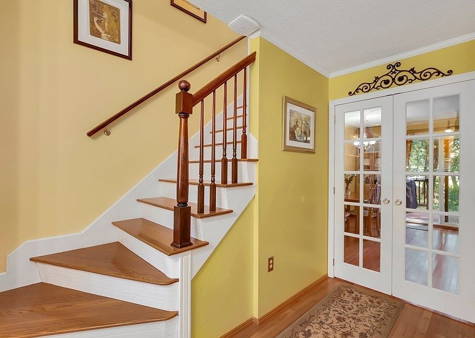 75 Sandy Pond Rd Ayer MA Zillow