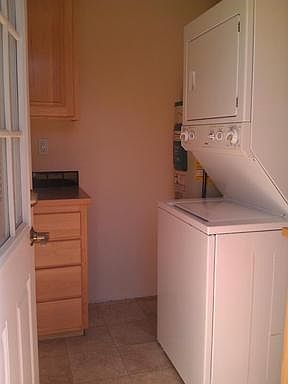 3rd image of 975 SE Pasek St APT 2