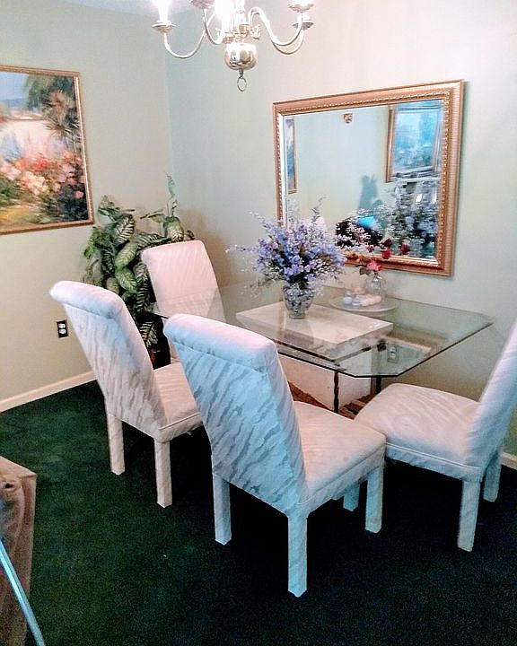 1st image of 145 Shrewsbury Ct #145