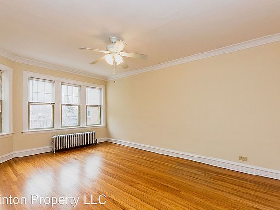 3rd image of 905 S Clinton Ave APT 3S
