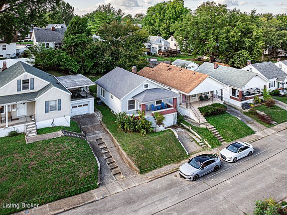 2nd image of 1051 Wagner Ave