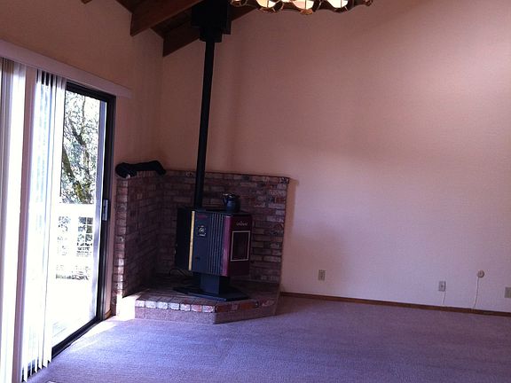5th image of 13737 Lake Wildwood Dr
