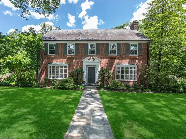 1942 Sycamore St, Bethlehem, PA 18017