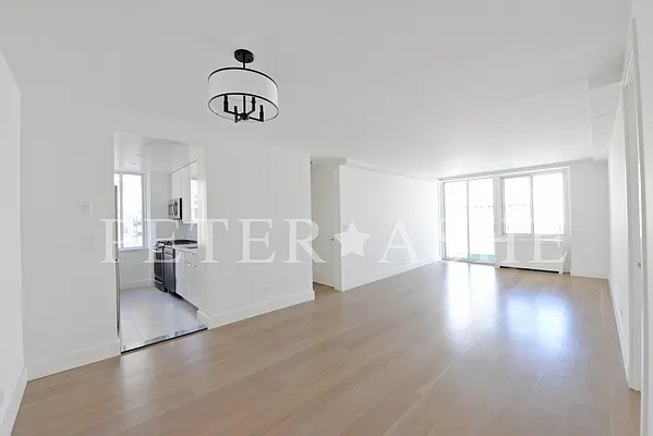 Rented by Peter Ashe | media 38