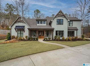 712 Hickory Holw, Chelsea, AL 35043