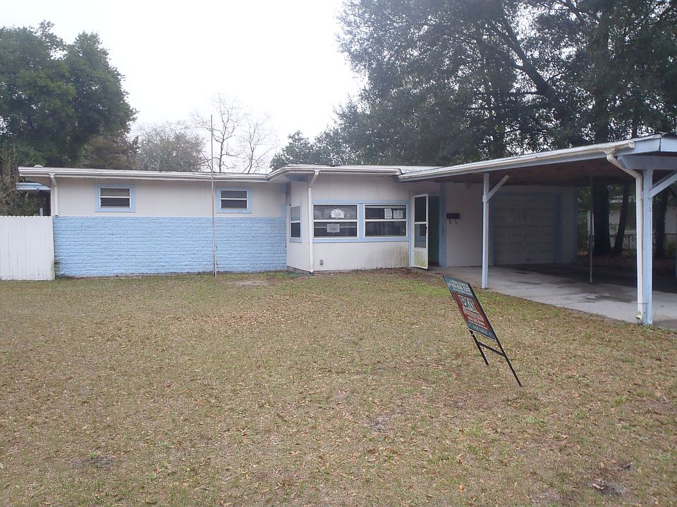 Front View - Prior to Renovation