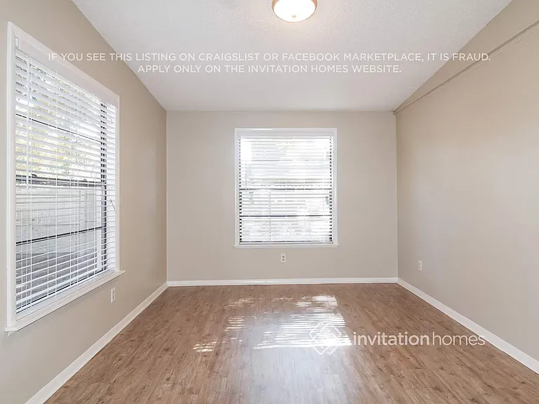 10812 Scepter Dr — Photo 10