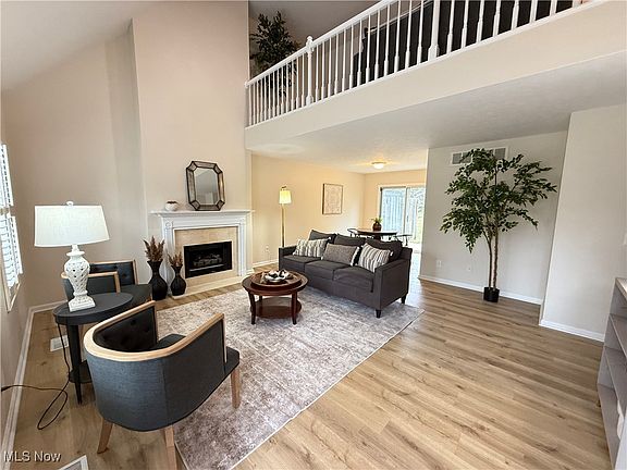 4th image of 3473 E Prescott Cir
