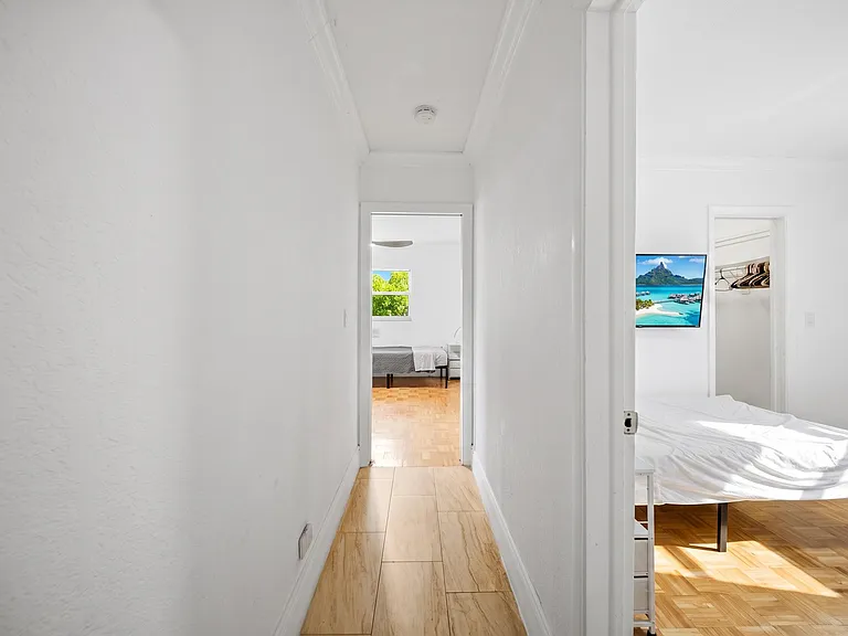4020 NW 101st Dr — Photo 38