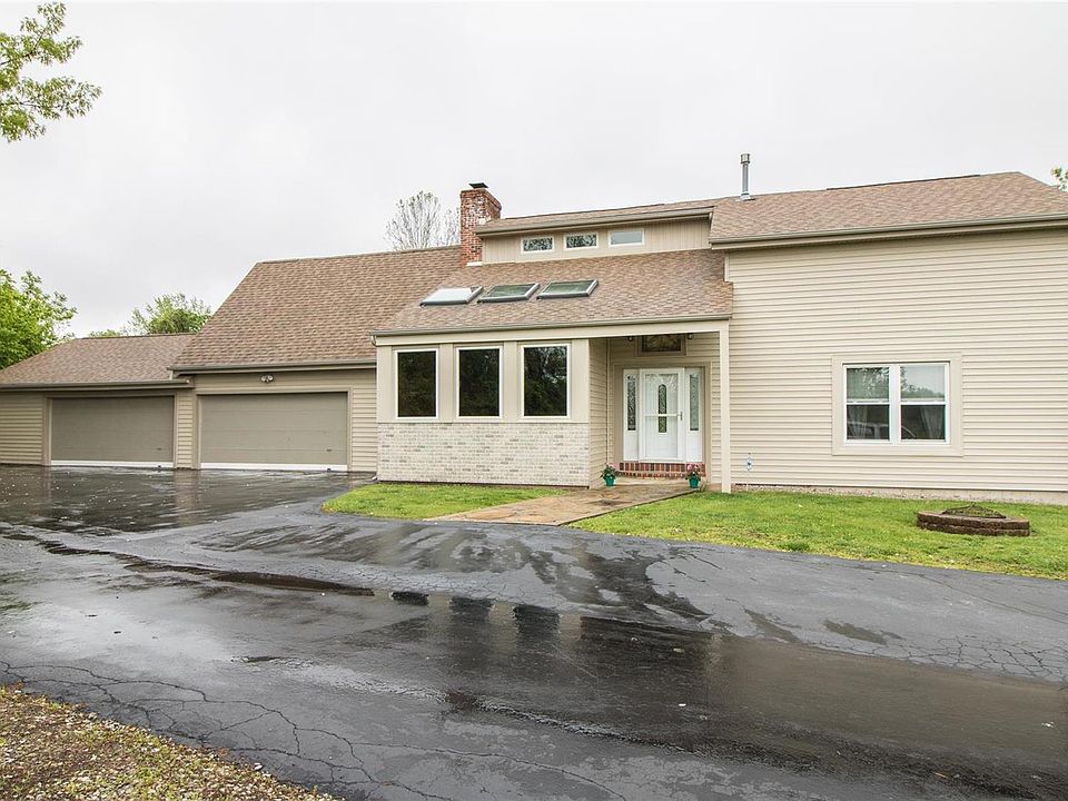 1st image of 11676 Mark Twain Ln