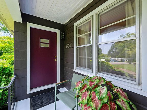 5th image of 3230 Westonia Dr