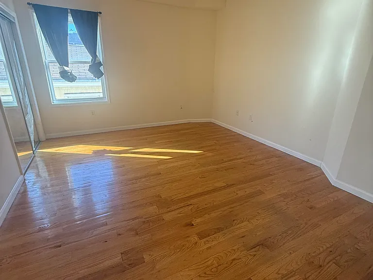 543 Central Ave #3 — Photo 12