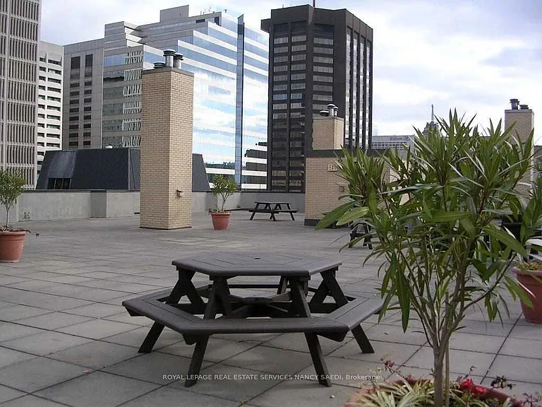 211 Saint Patrick St #Penthouse 6 — Photo 17