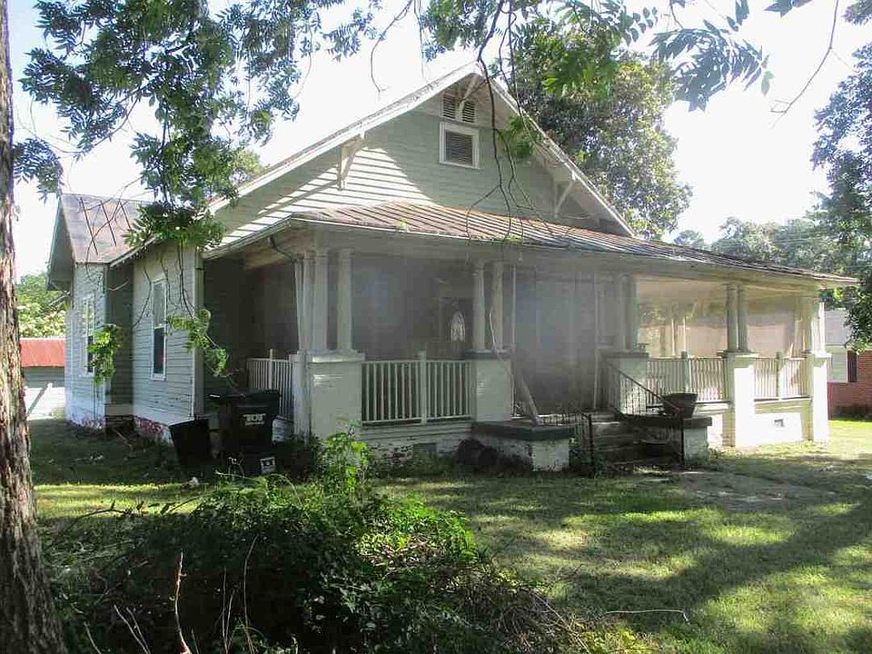 1st image of 315 E Hill St