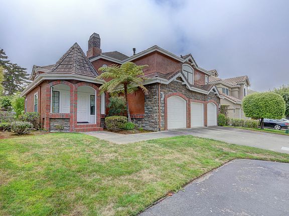 5th image of 217 Eagle Trace Dr
