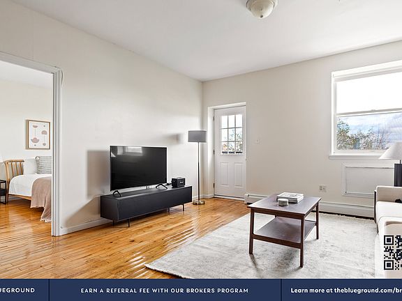 4th image of 257 15th St APT 502