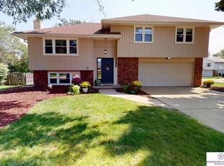 4873 S 157th St, Omaha, NE 68135