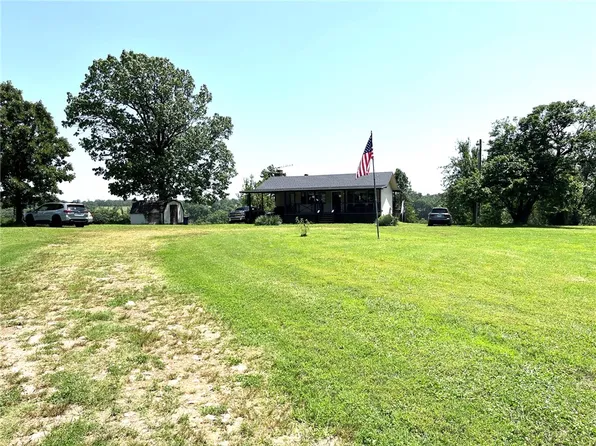 8790 Fred Austin Rd, Bentonville, AR 72722