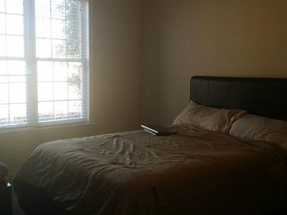 4th image of 3635 Bob Hannah Dr