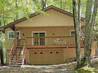 102 N Hickory Lane, Beech Mountain, NC 28604