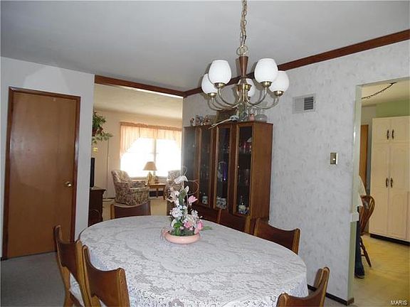 4th image of 3715 Belcanto Dr