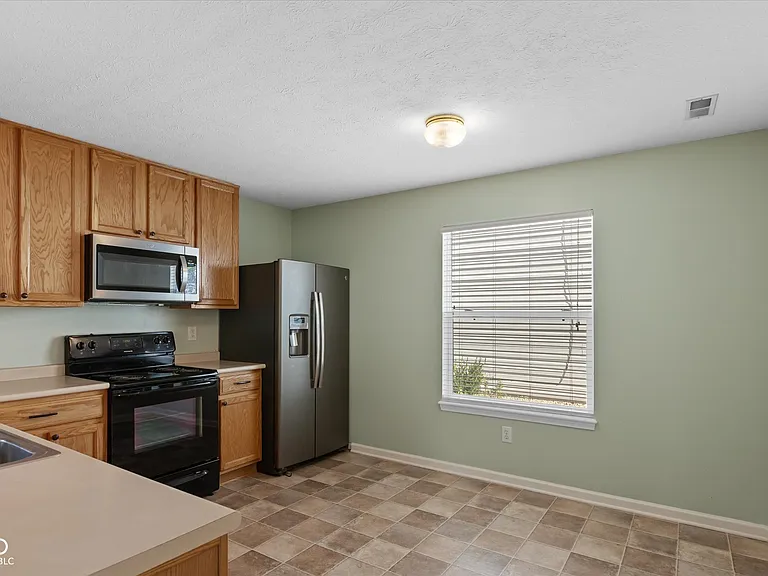2808 Dawnlake Dr — Photo 10